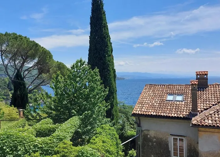 アパート Paulina オパティヤ